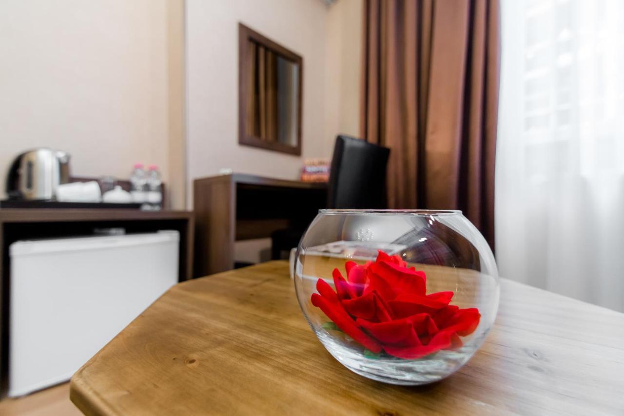 Hotel Diamond Tbilisi Exteriör bild