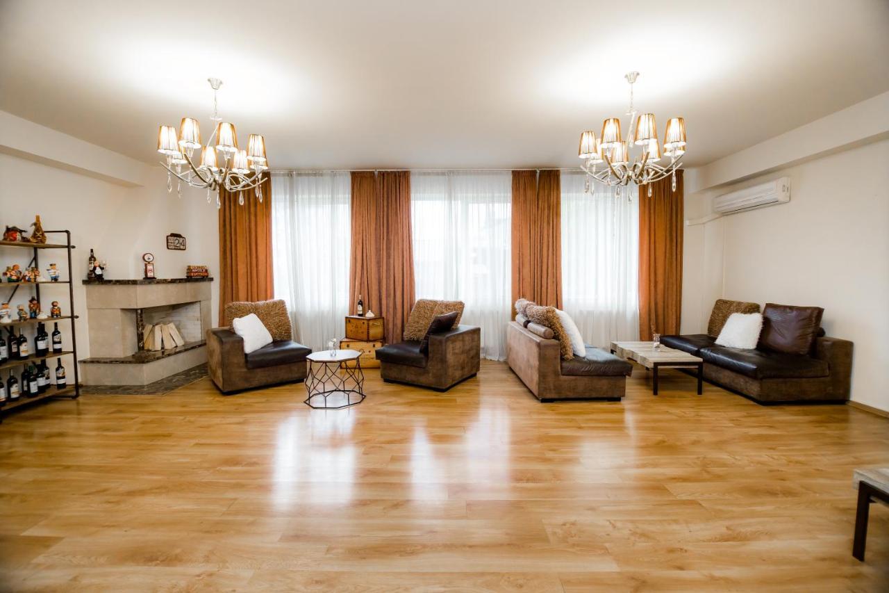 Hotel Diamond Tbilisi Exteriör bild