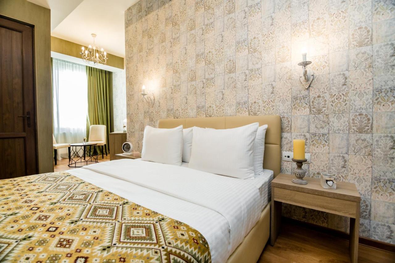 Hotel Diamond Tbilisi Exteriör bild