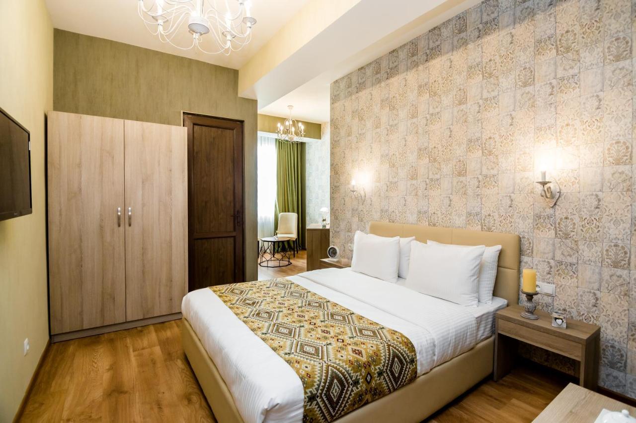 Hotel Diamond Tbilisi Exteriör bild