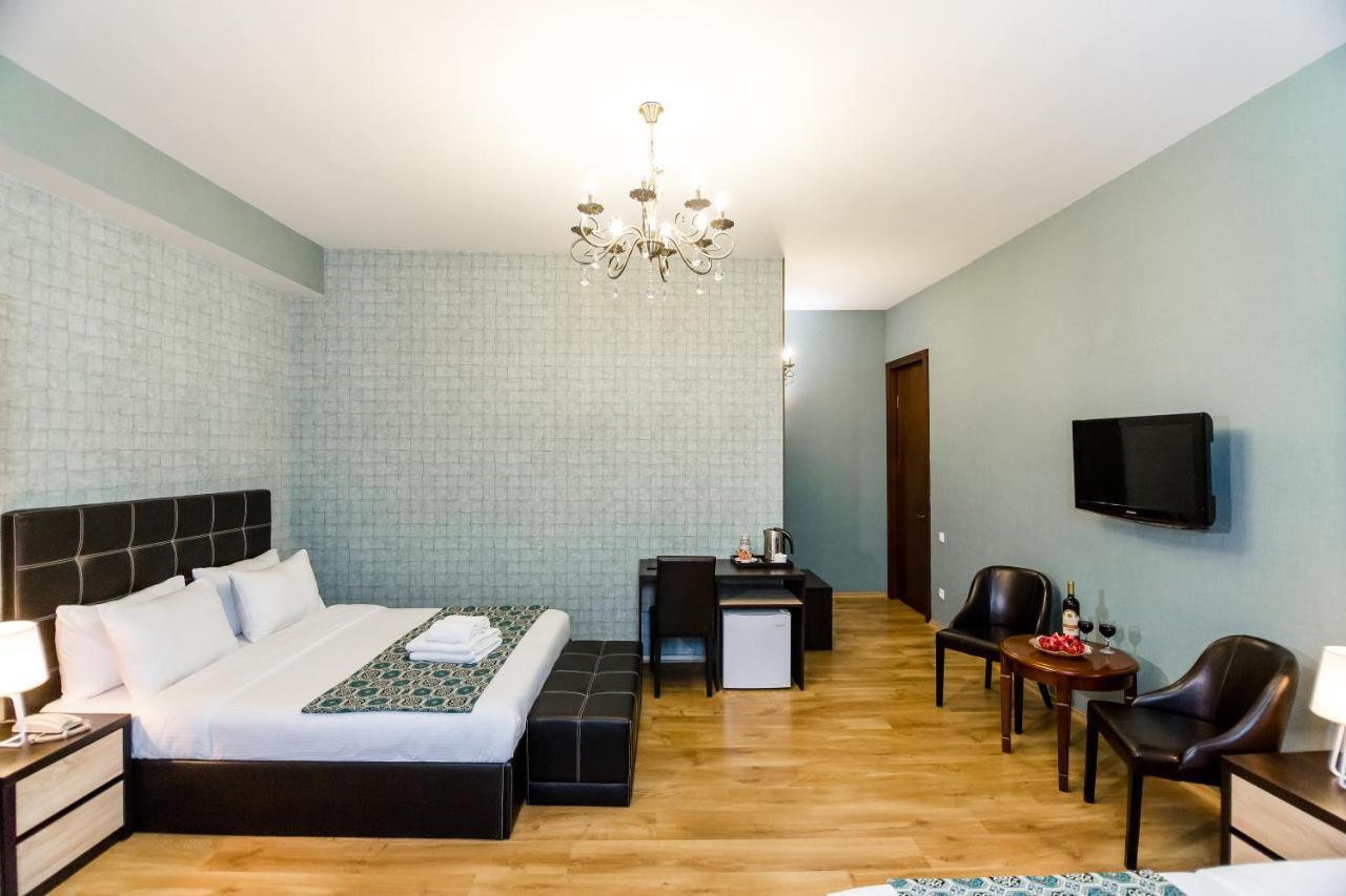 Hotel Diamond Tbilisi Exteriör bild